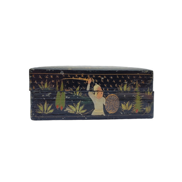 Vintage Russian Black Lacquer Green Blue Trinket Box Fighting Scene - Picture 9 of 13